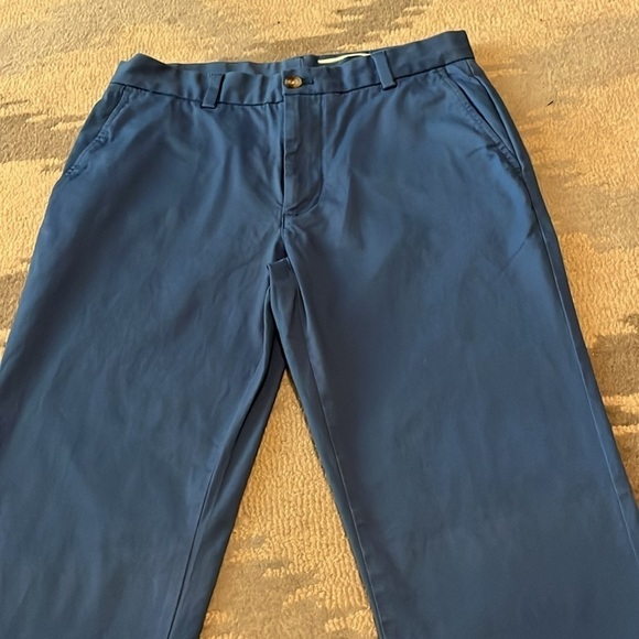 Vineyard Vines blue chino pants size 30 x 32 - Picture 2 of 8